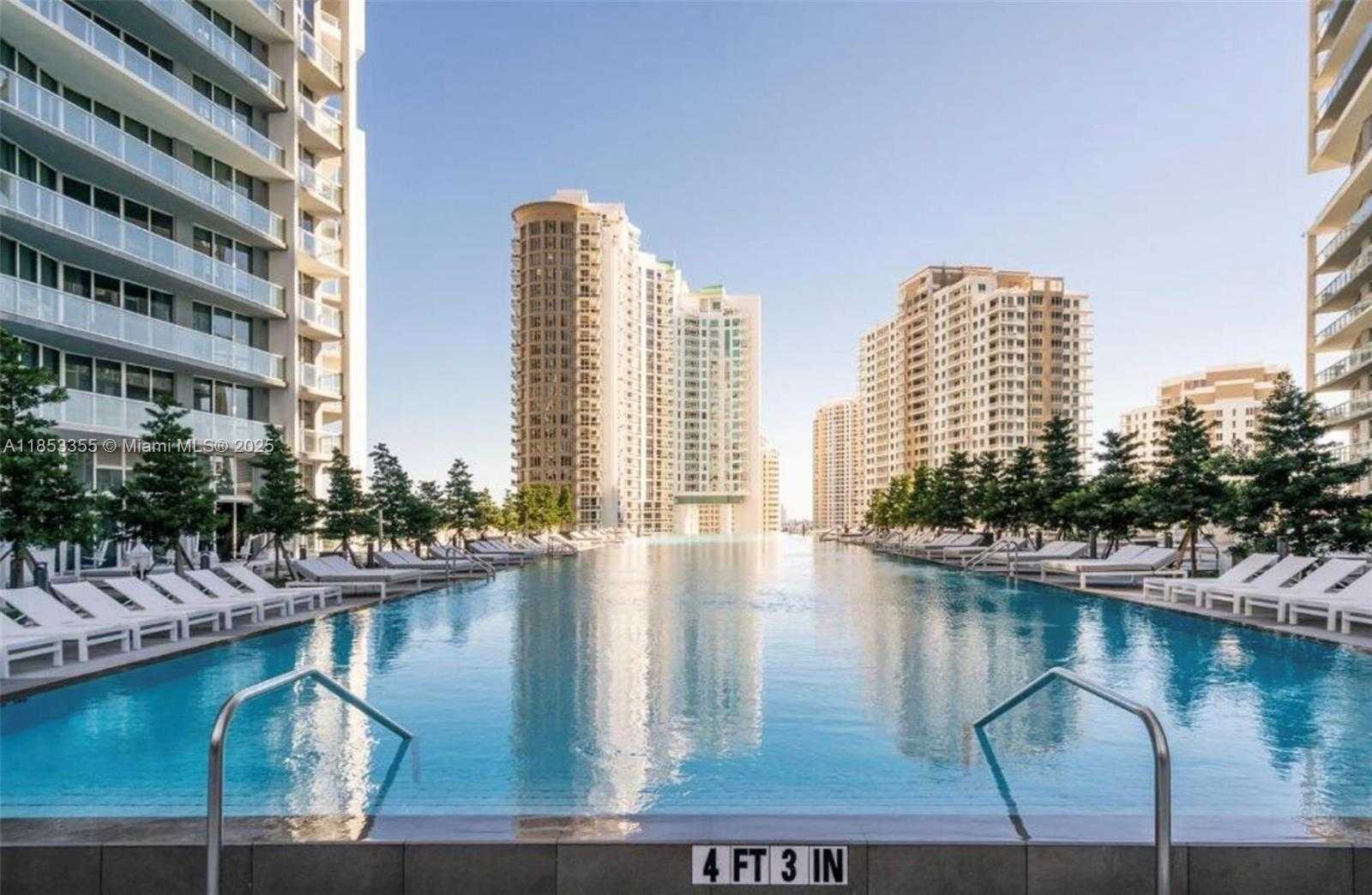 Small Image of 495 BRICKELL AVE #1409, Miami Number 2