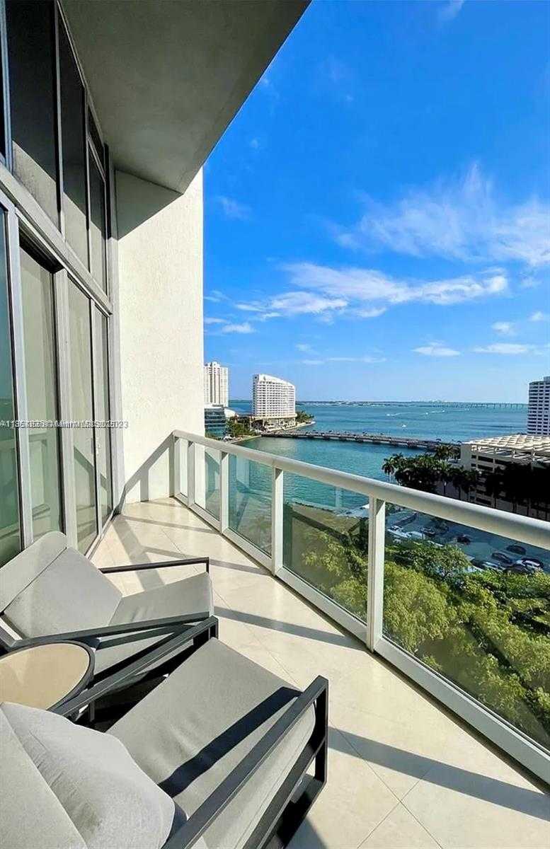 Small Image of 495 BRICKELL AVE #1409, Miami Number 5
