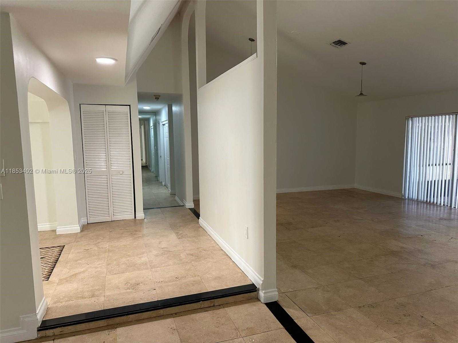 Small Image of 20605 NORTH EAST 9TH CT #N/A, Miami Number 13