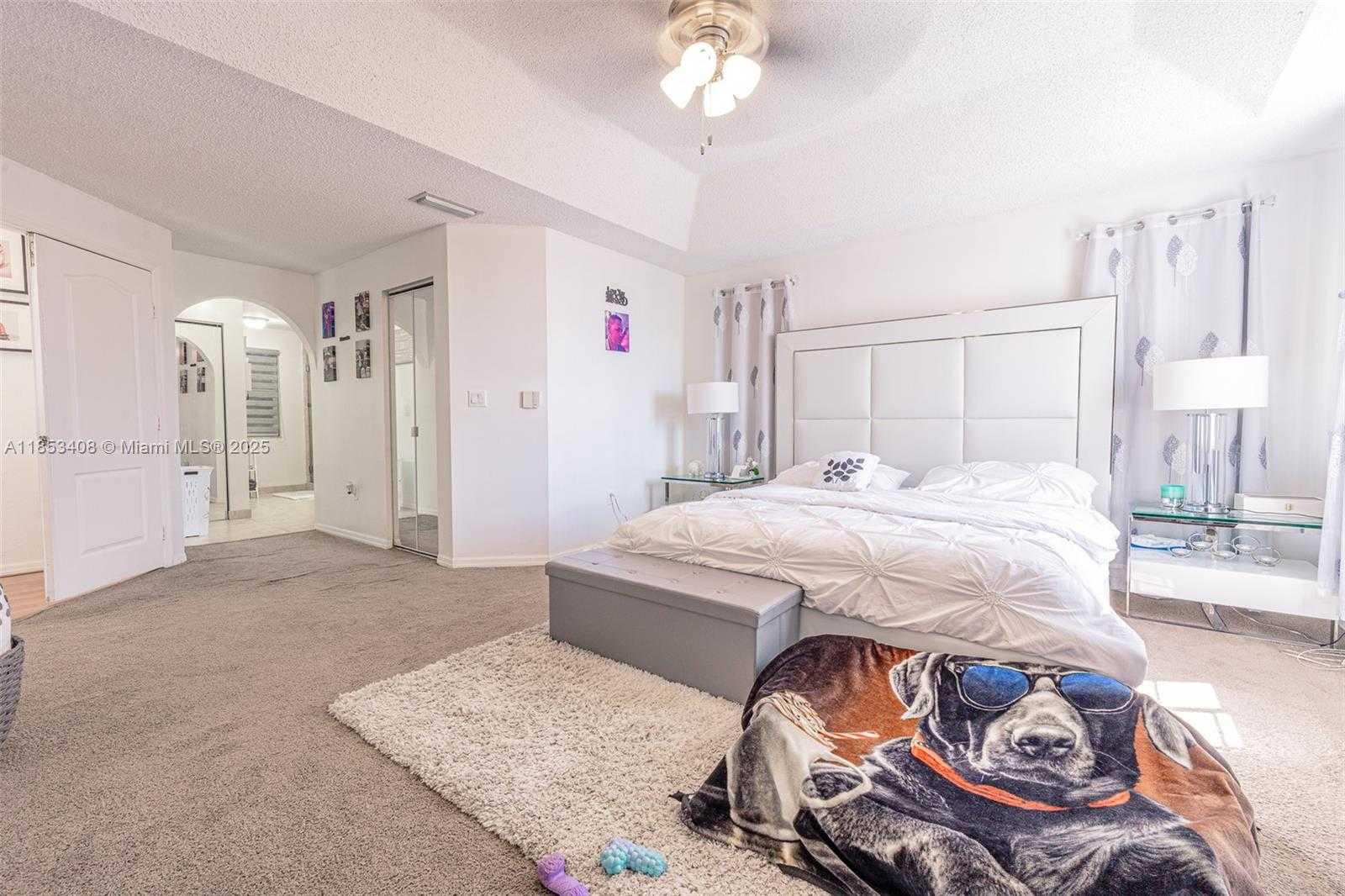 Small Image of 9138 SOUTH WEST 167TH CT, Miami Number 13