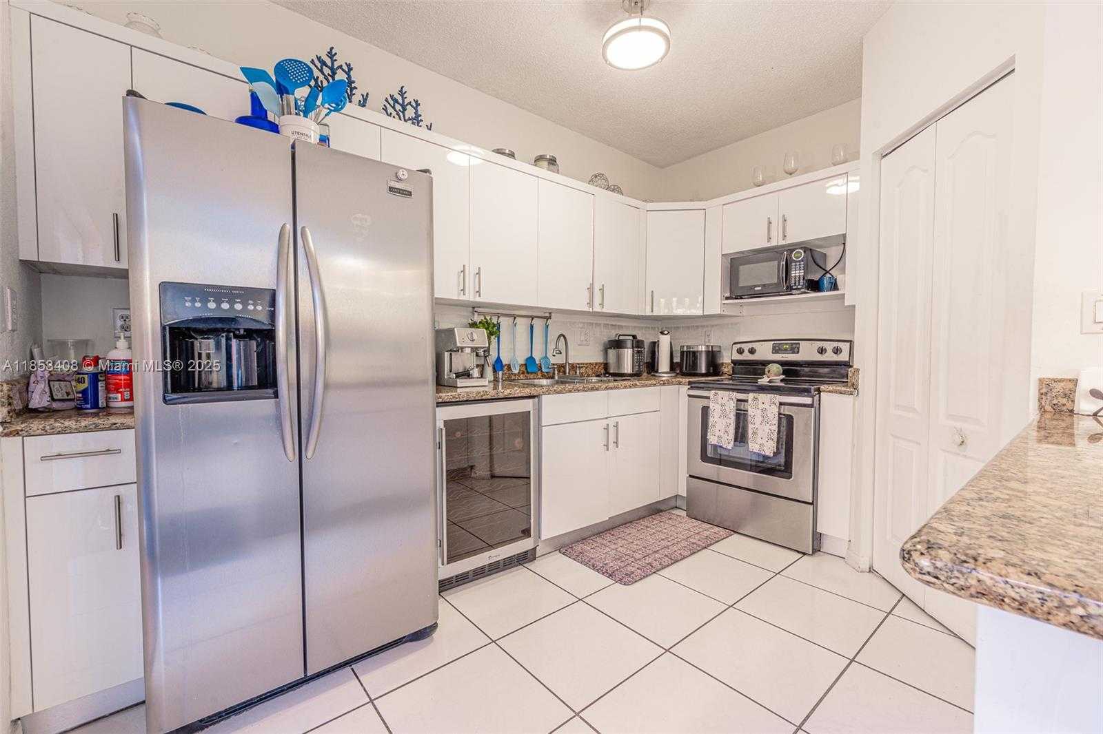 Small Image of 9138 SOUTH WEST 167TH CT, Miami Number 23