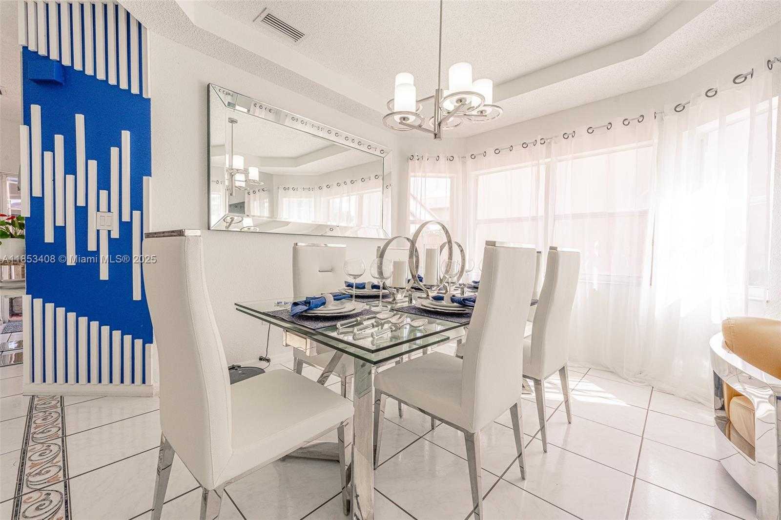 Small Image of 9138 SOUTH WEST 167TH CT, Miami Number 29