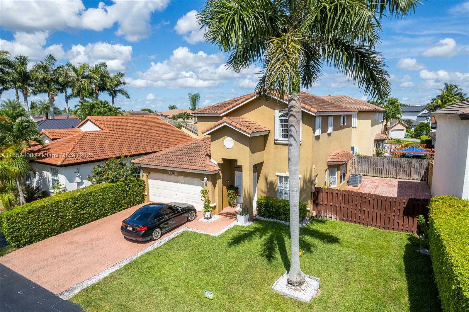 Small Image of 9138 SOUTH WEST 167TH CT, Miami Number 33