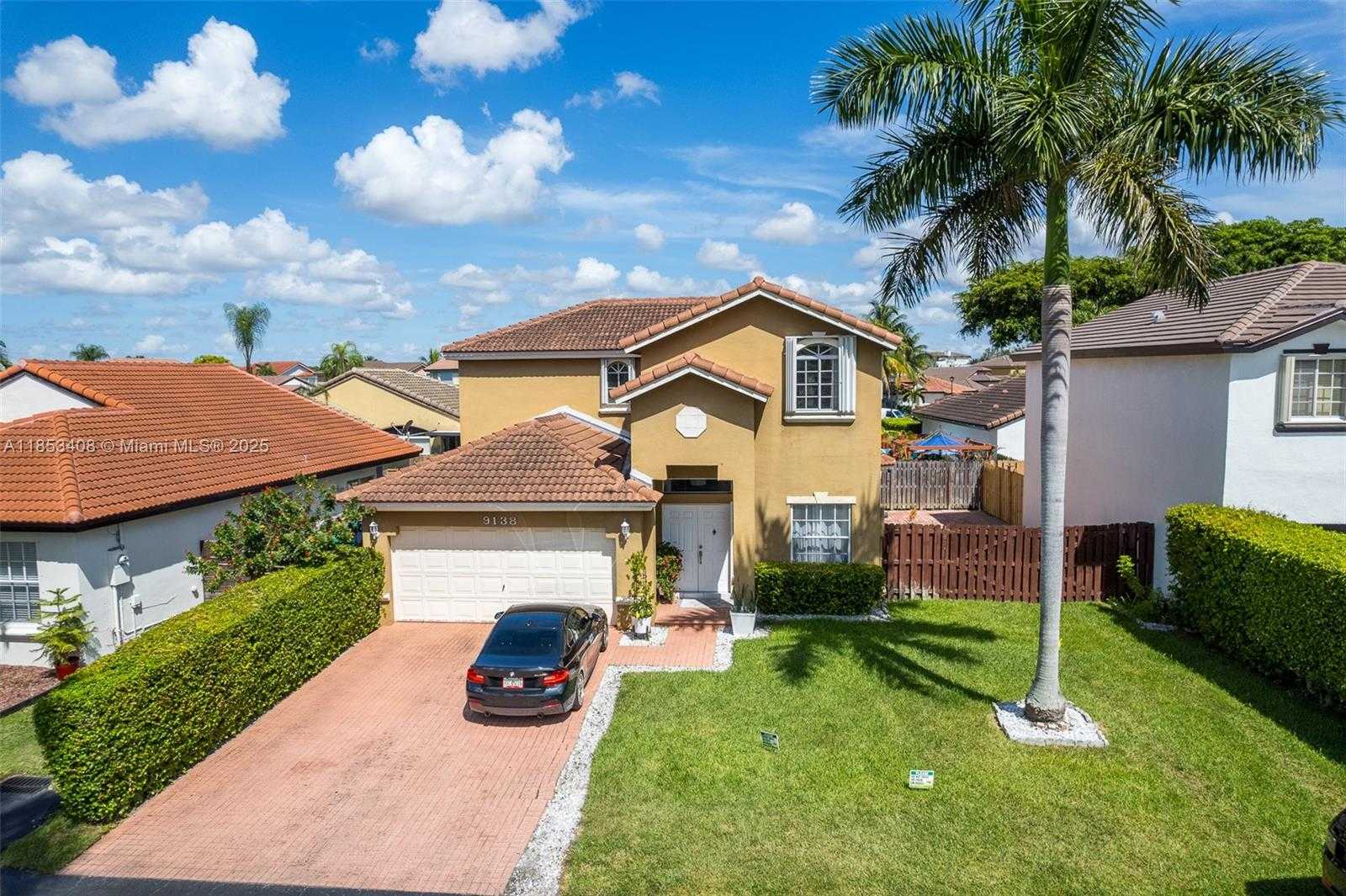 Small Image of 9138 SOUTH WEST 167TH CT, Miami Number 34