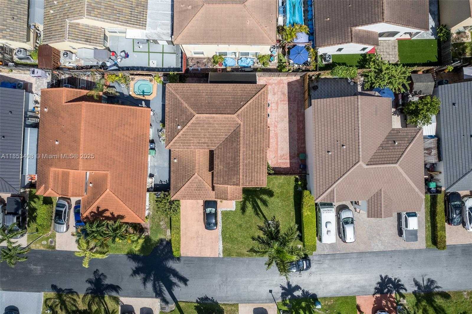 Small Image of 9138 SOUTH WEST 167TH CT, Miami Number 41