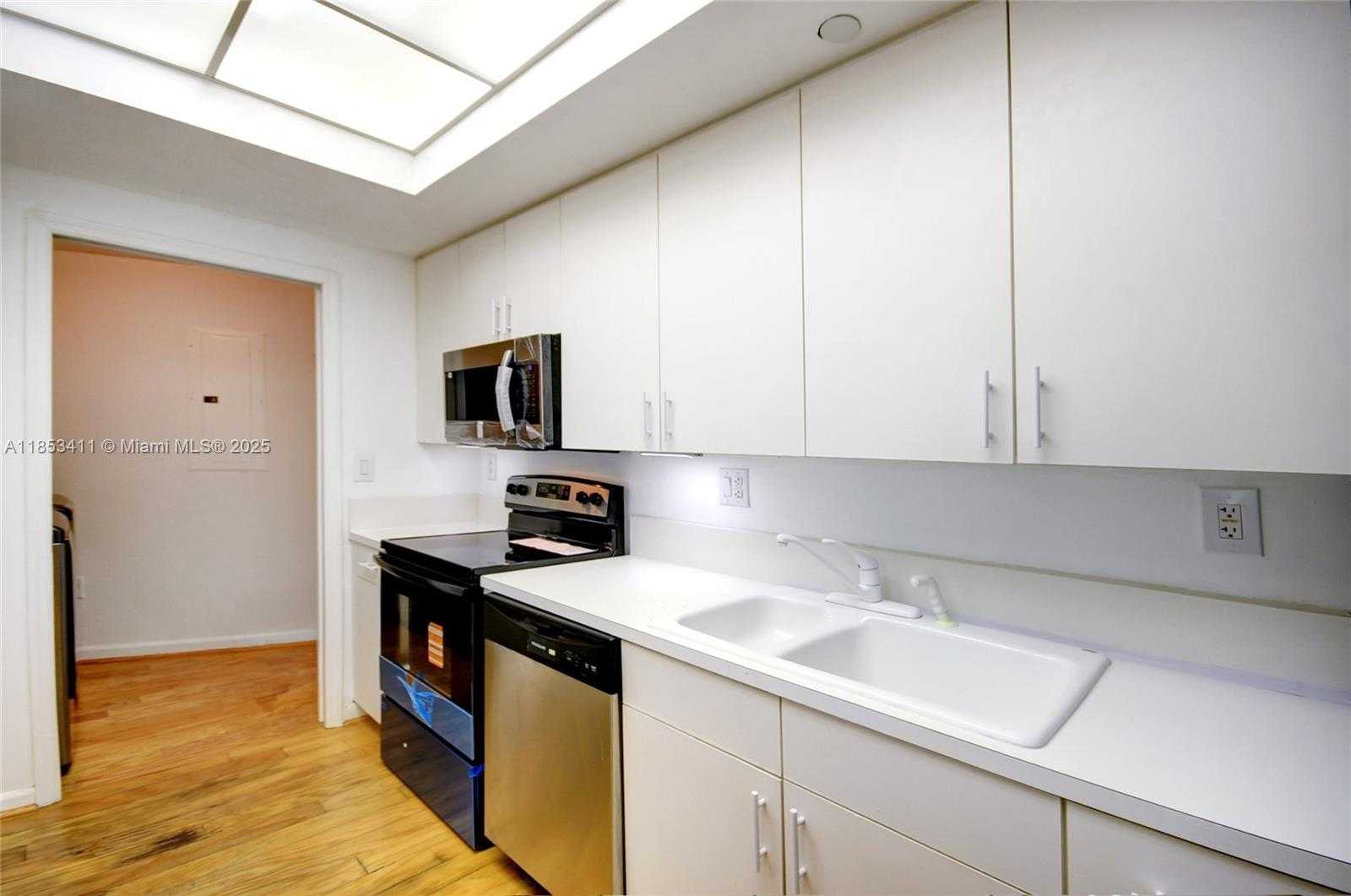 Small Image of 9805 NORTH WEST 52ND ST #213, Doral Number 19