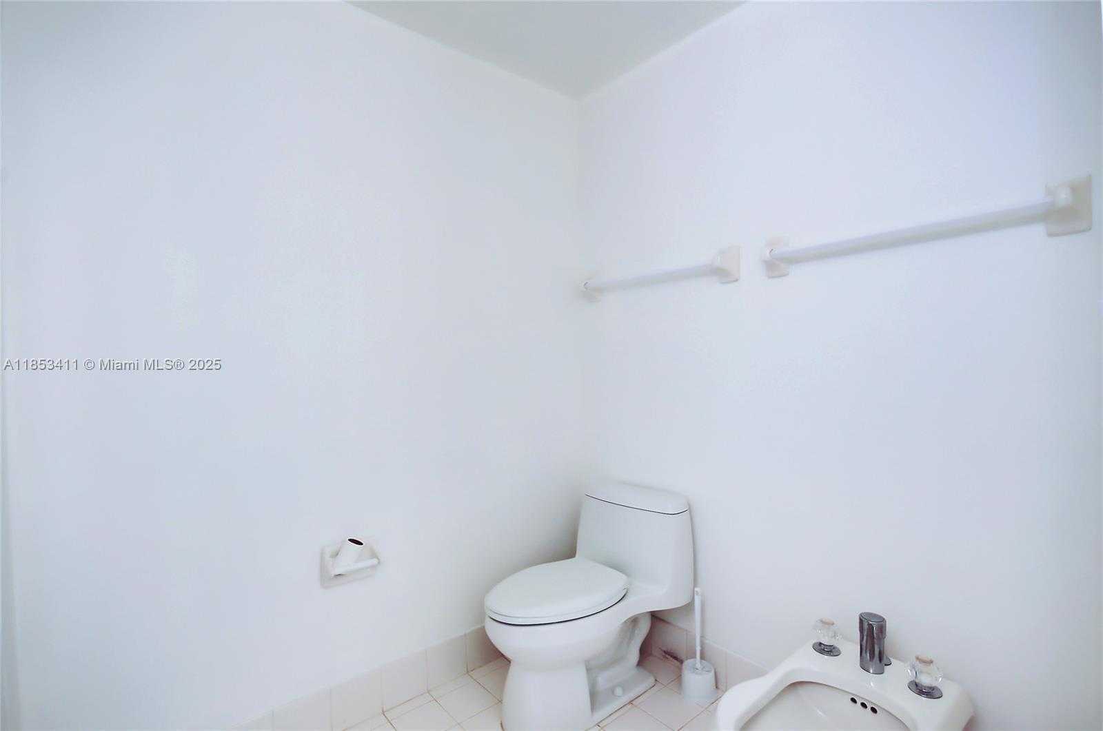 Small Image of 9805 NORTH WEST 52ND ST #213, Doral Number 29