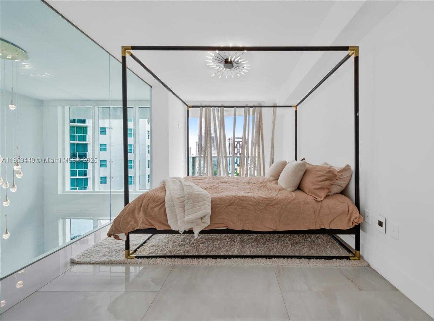 Small Image of 41 SOUTH EAST 5TH ST #1407, Miami Number 8