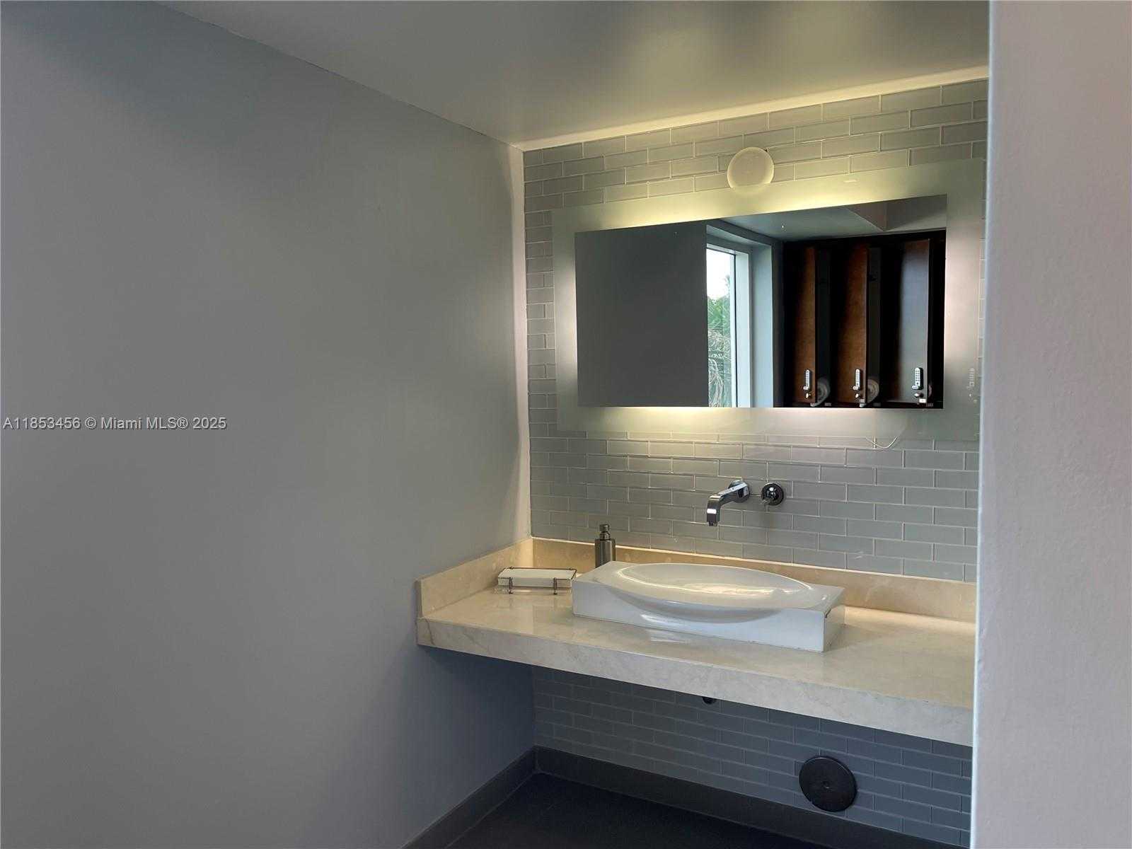 Small Image of 16001 COLLINS AVE #4107, Sunny Isles Beach Number 13
