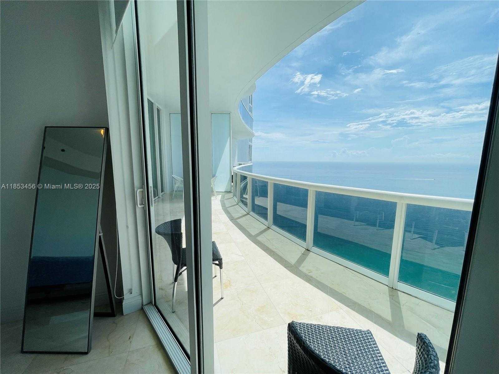 Small Image of 16001 COLLINS AVE #4107, Sunny Isles Beach Number 32