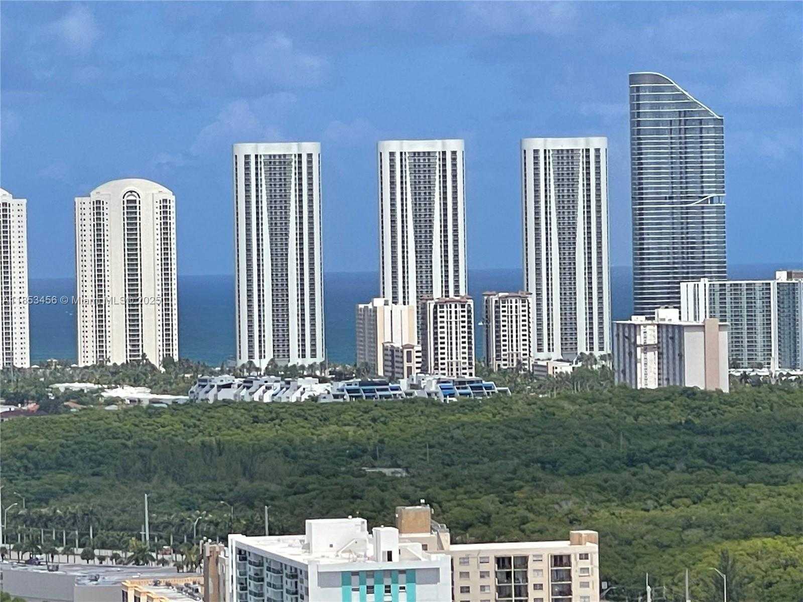 Small Image of 16001 COLLINS AVE #4107, Sunny Isles Beach Number 5