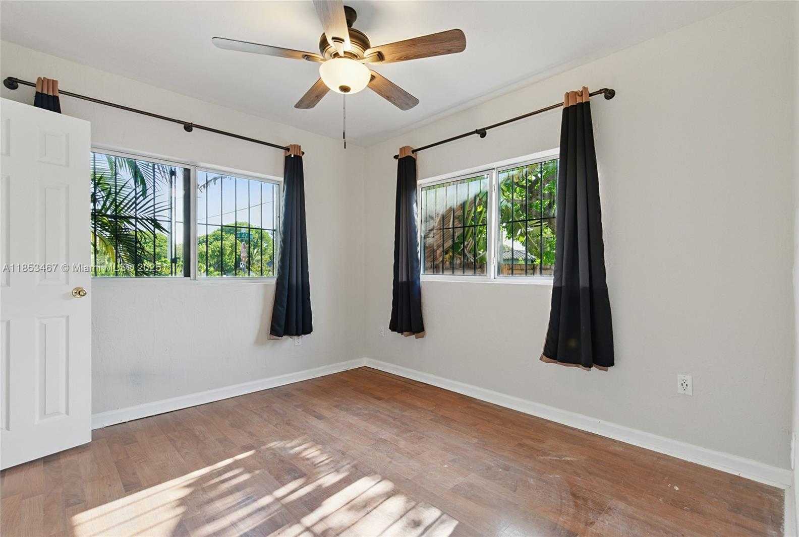 Small Image of 500 NORTH WEST 47TH ST #500, Miami Number 18