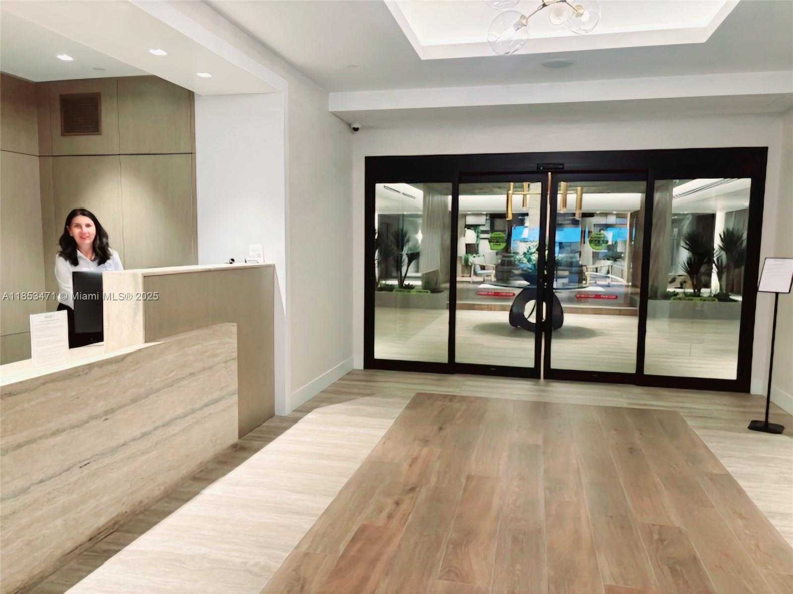 Small Image of 2301 COLLINS AVE #528, Miami Beach Number 8