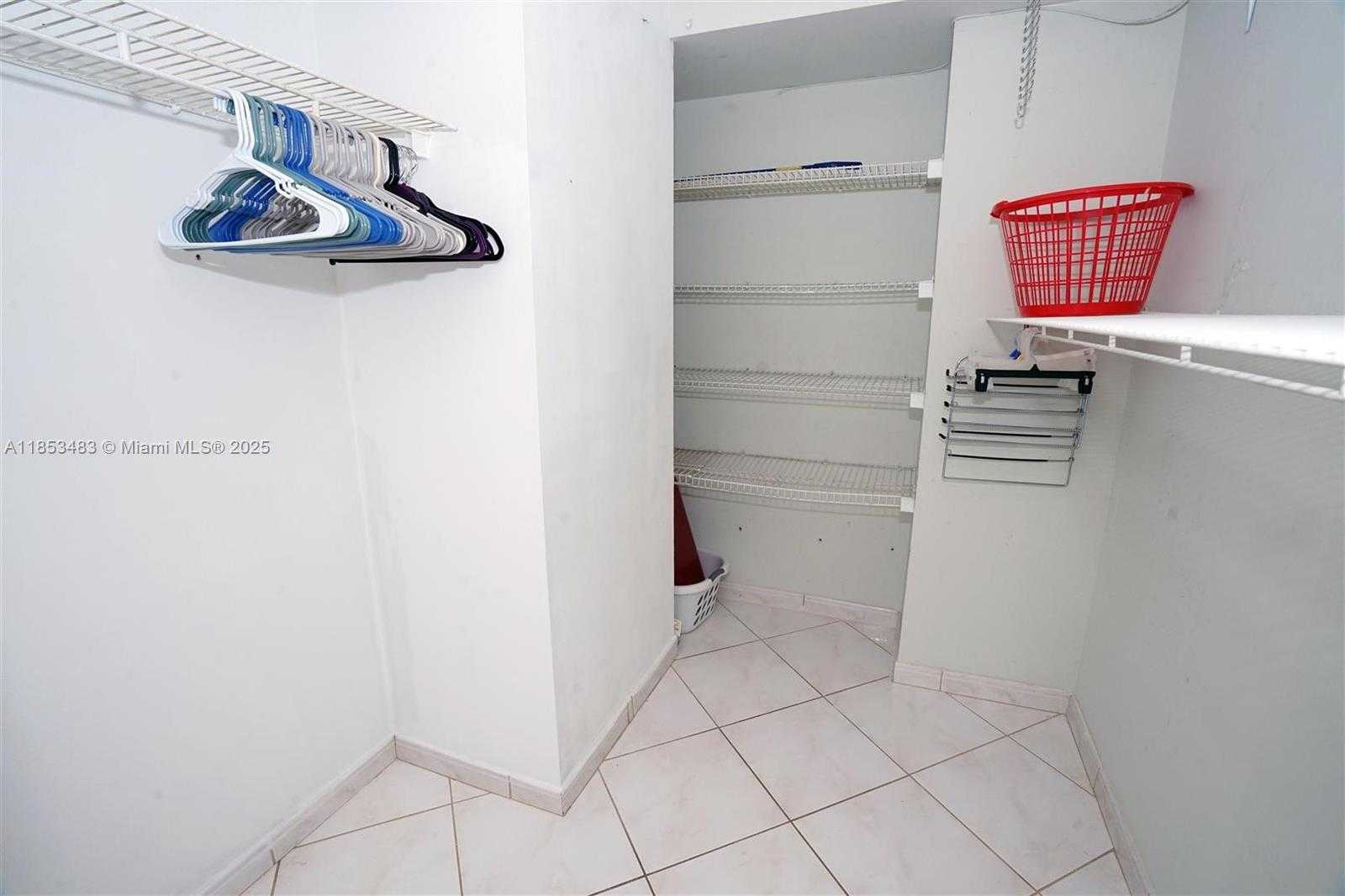Small Image of 600 THREE ISLANDS BLVD #1416, Hallandale Beach Number 7