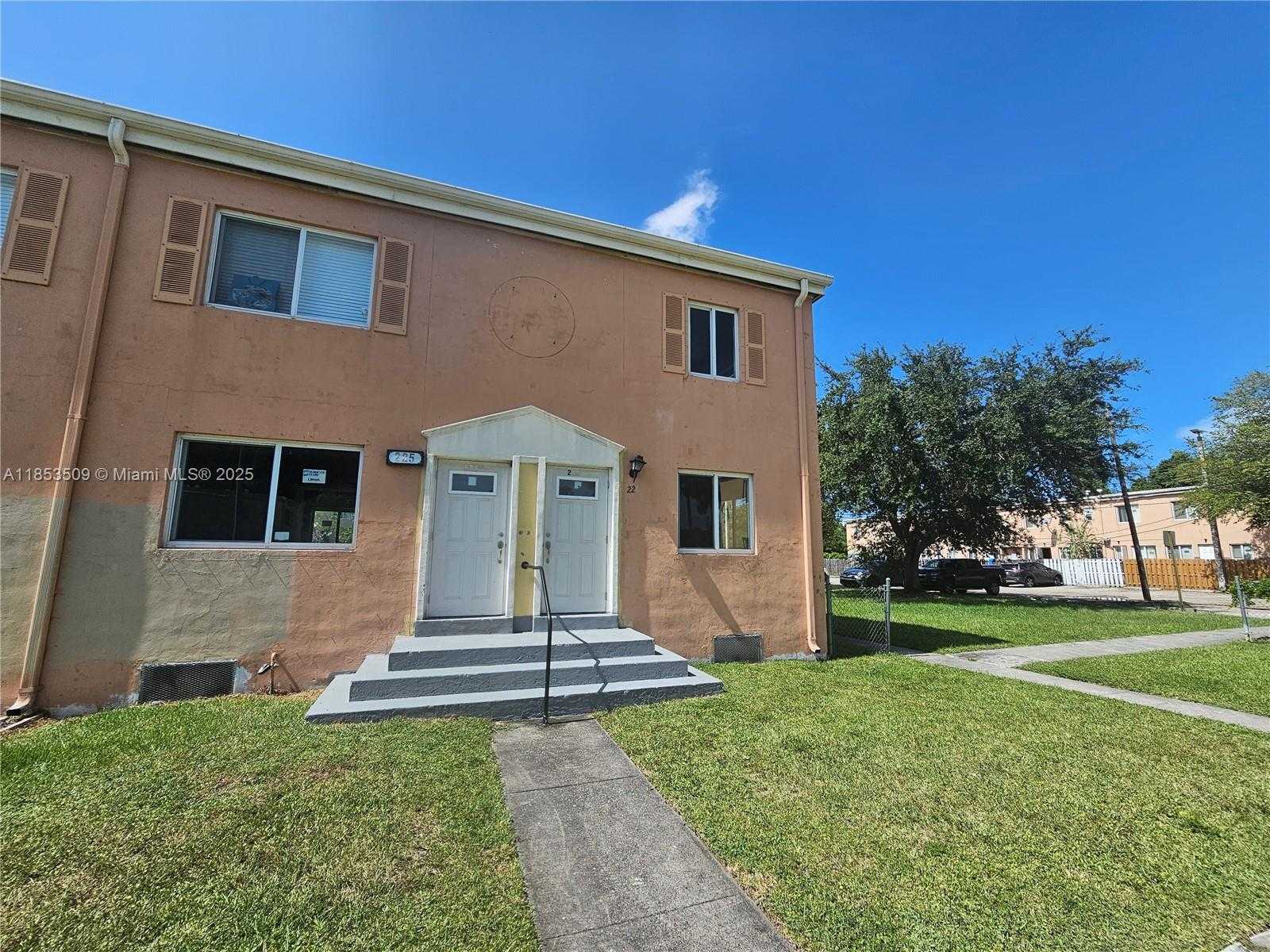 Small Image of 225 NORTH WEST 84TH TER #225, Miami Number 15