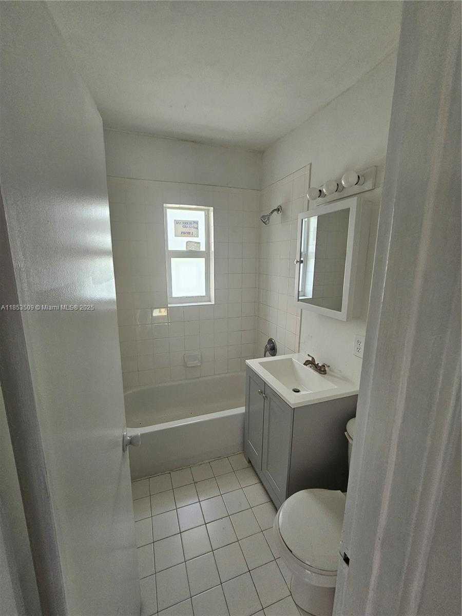 Small Image of 225 NORTH WEST 84TH TER #225, Miami Number 9