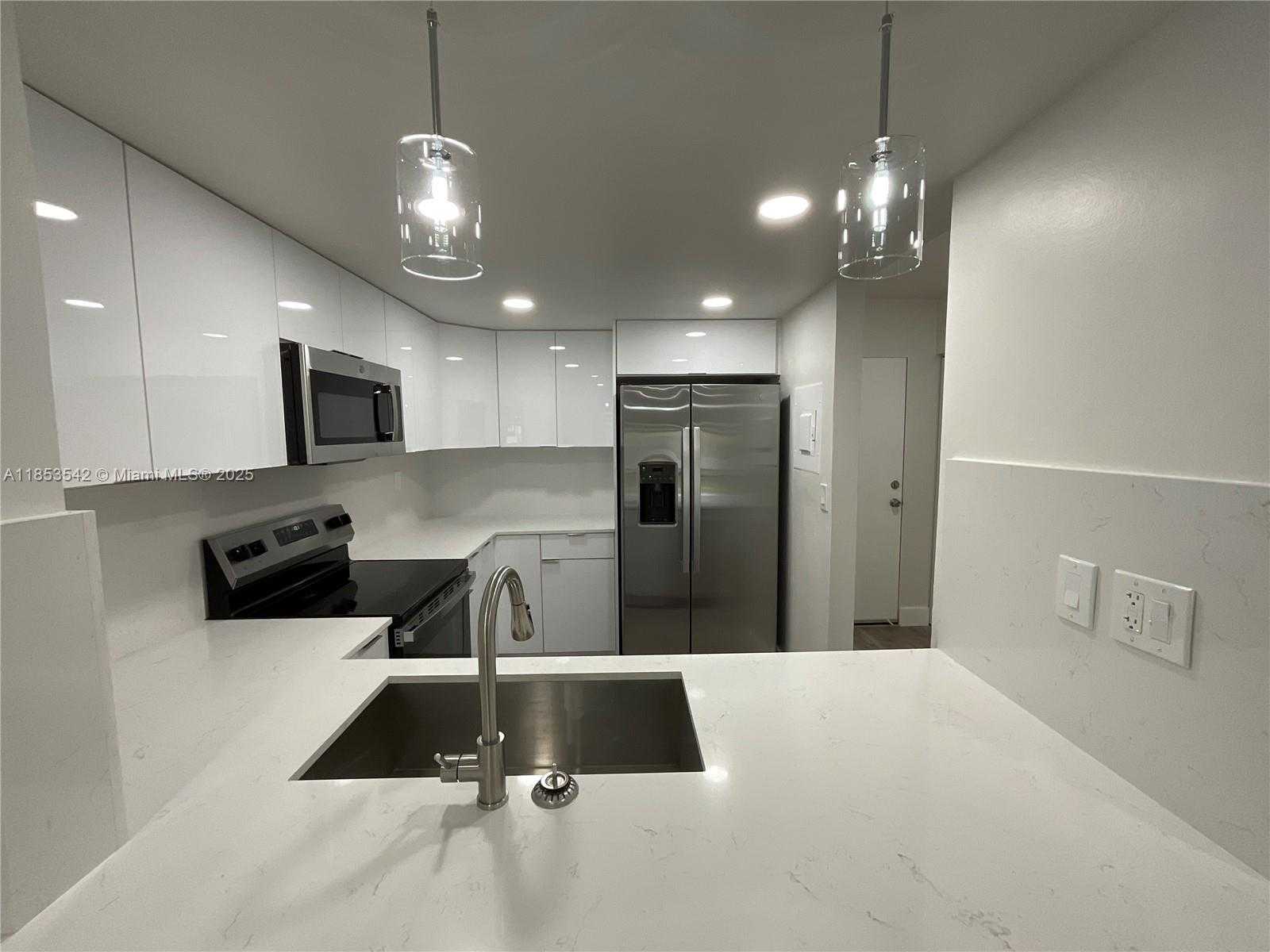 Small Image of 11281 SOUTH WEST 88TH ST #215K, Miami Number 3
