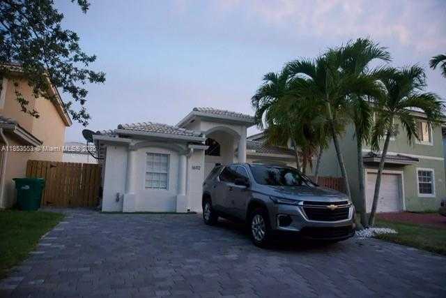 Small Image of 16112 SOUTH WEST 104TH TER, Miami Number 2