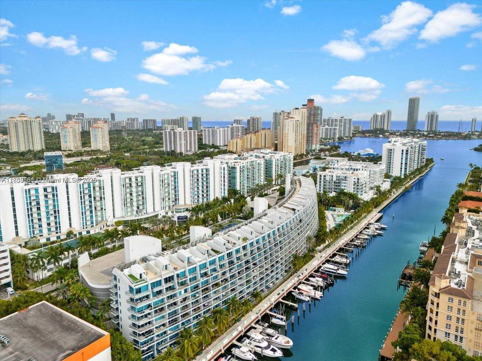 Small Image of Aventura Number 27