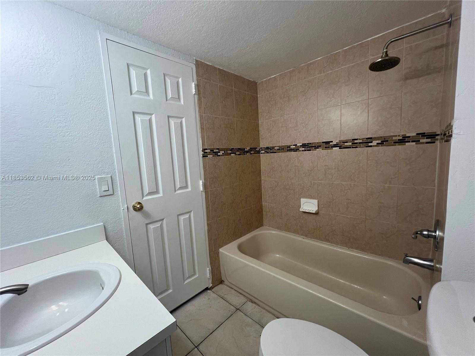 Small Image of 4660 NORTH WEST 79TH AVE #2C, Doral Number 22