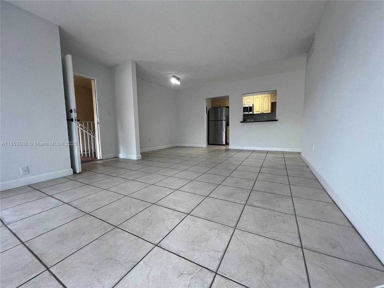 Small Image of 4660 NORTH WEST 79TH AVE #2C, Doral Number 8