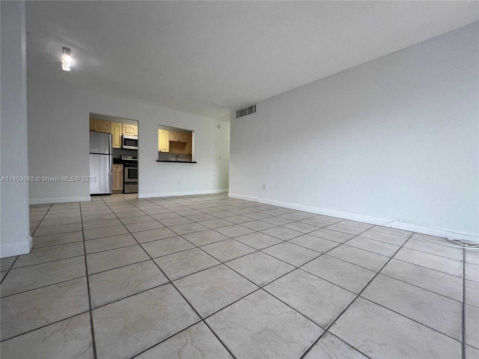 Small Image of 4660 NORTH WEST 79TH AVE #2C, Doral Number 9