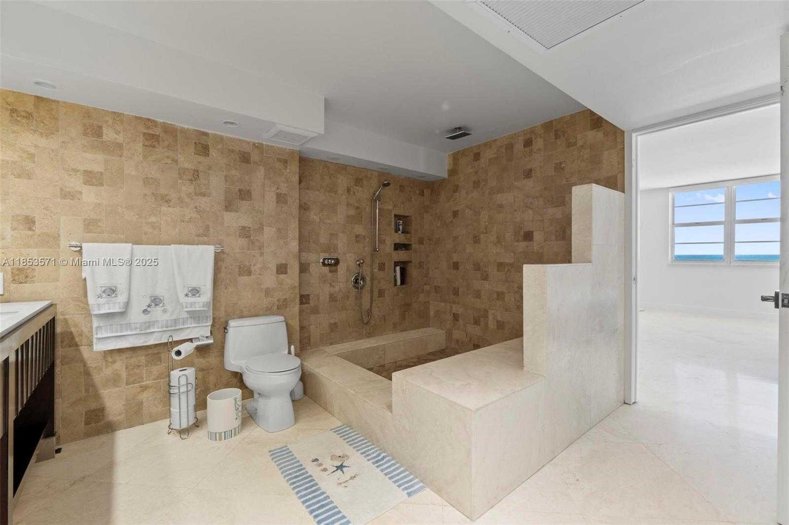 Small Image of 5701 COLLINS AVE #702, Miami Beach Number 33