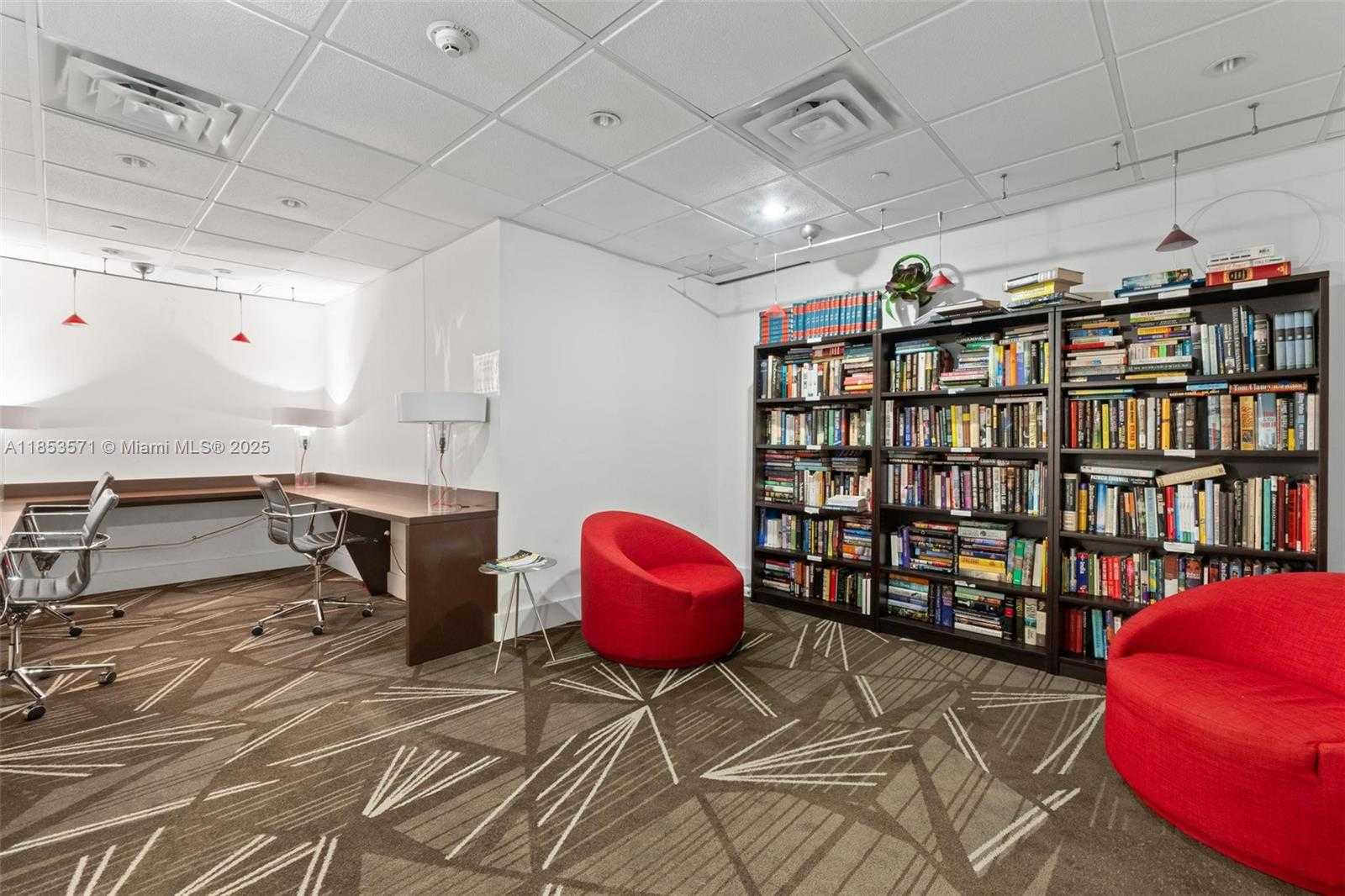 Small Image of 5701 COLLINS AVE #702, Miami Beach Number 45