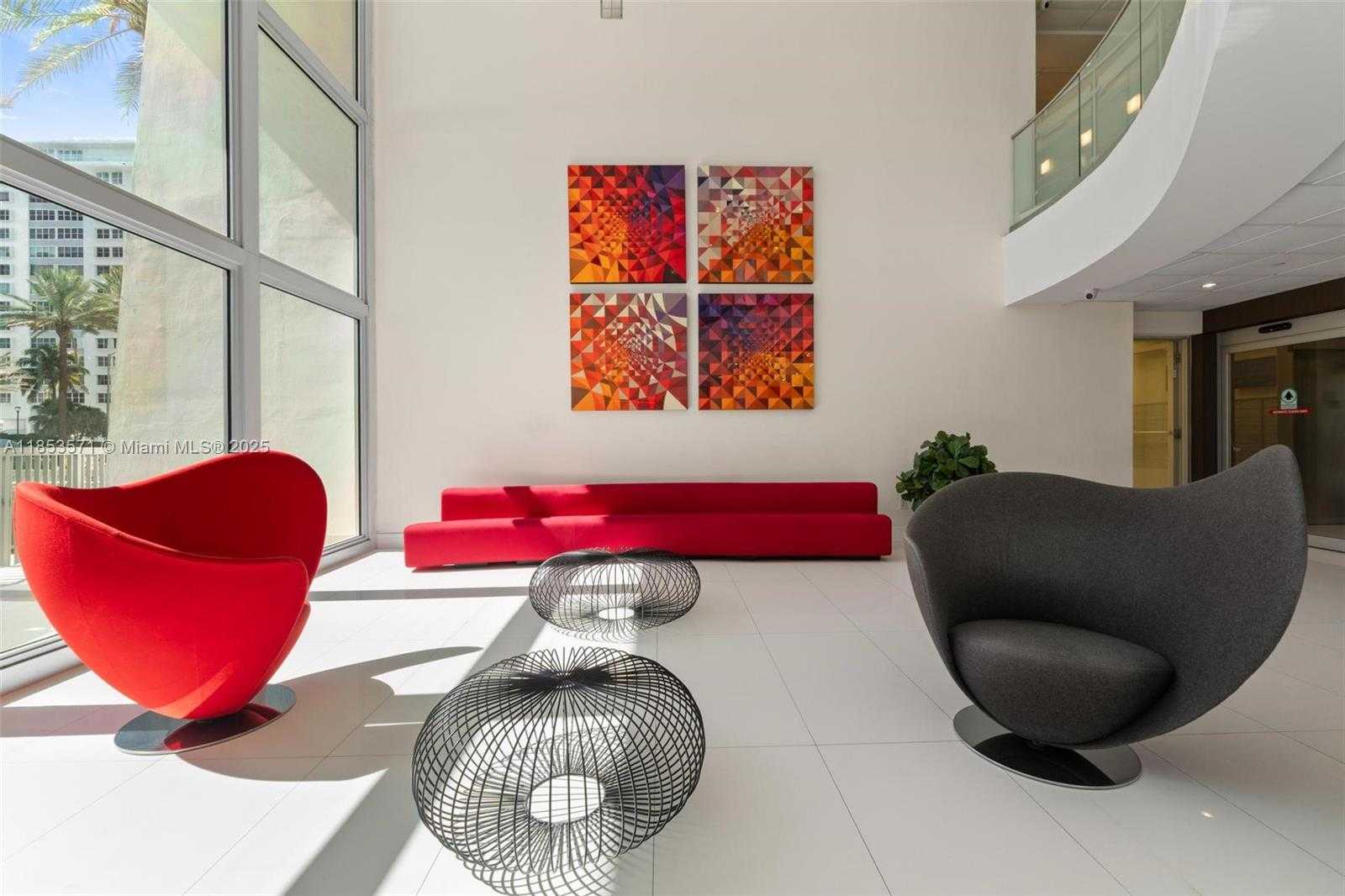 Small Image of 5701 COLLINS AVE #702, Miami Beach Number 8