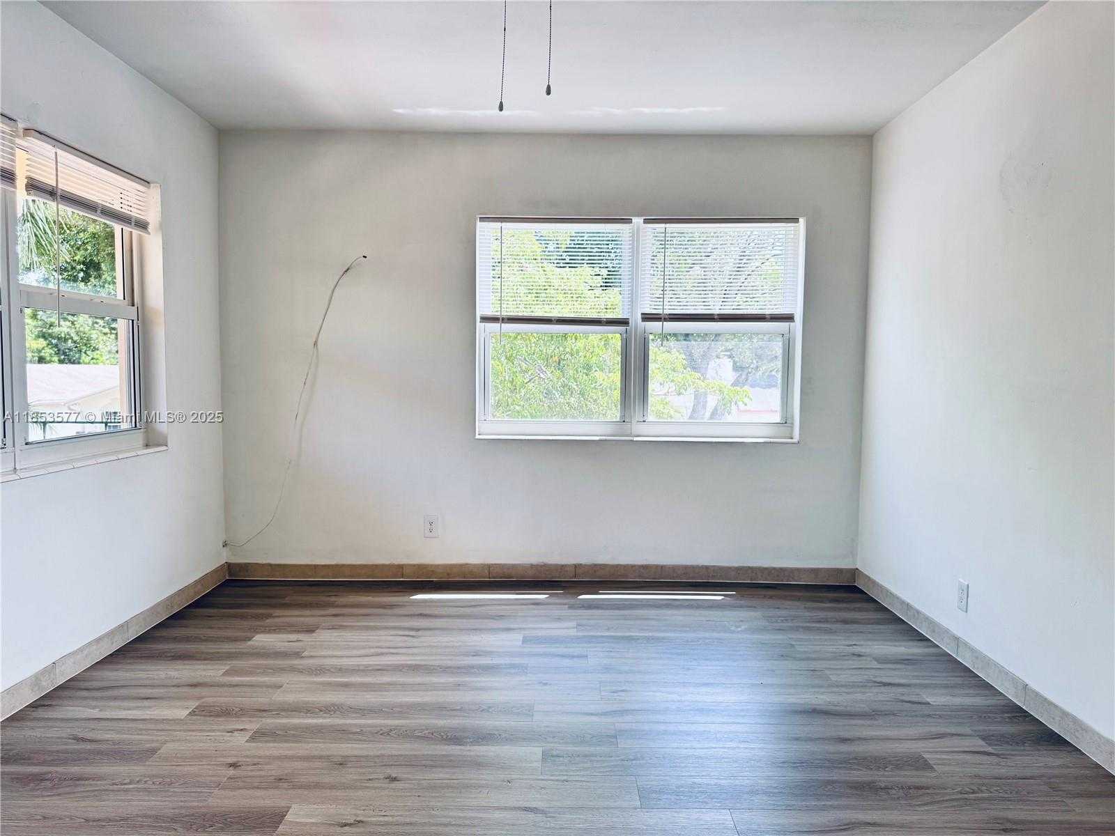 Small Image of 1845 JEFFERSON ST #7, Hollywood Number 11