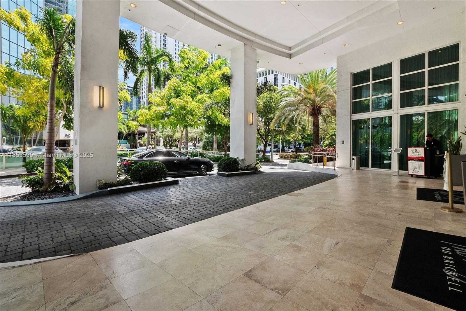 Small Image of 951 BRICKELL AVE #3207, Miami Number 2