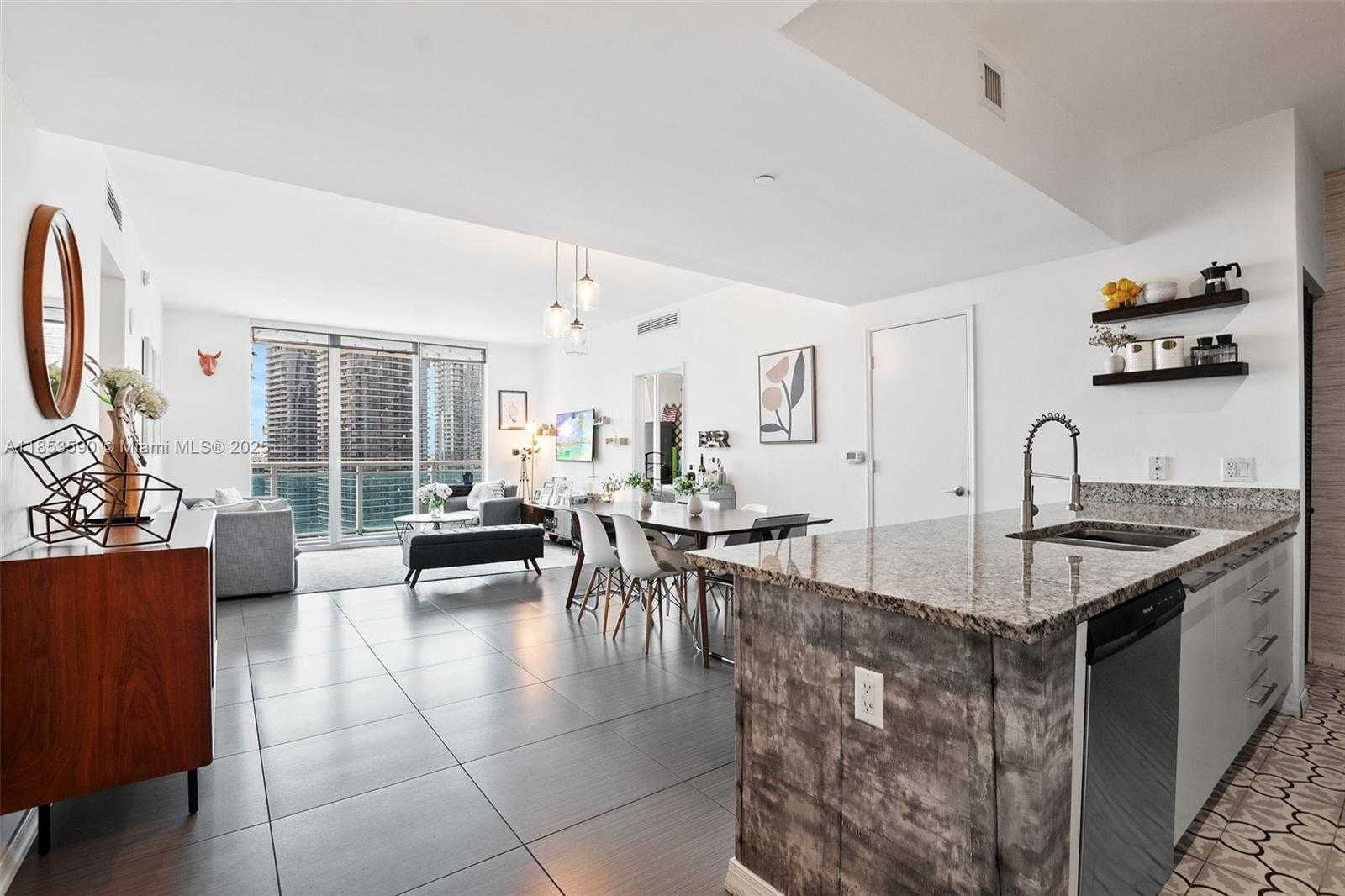 Small Image of 951 BRICKELL AVE #3207, Miami Number 9