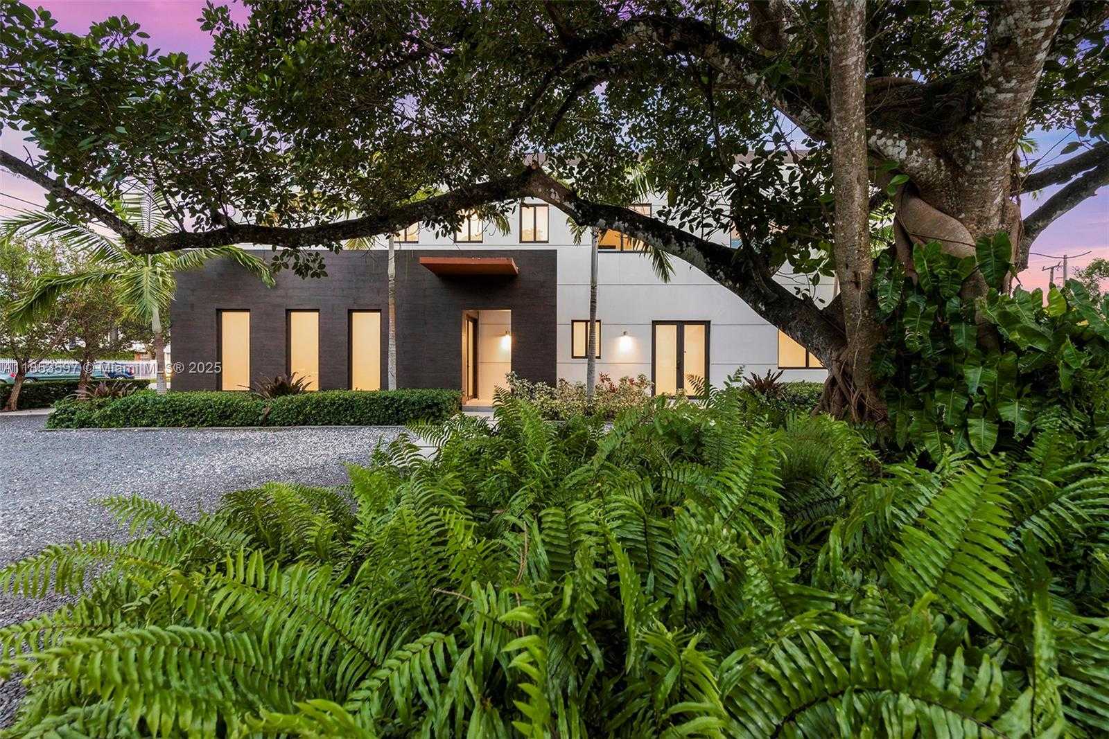 Small Image of 5500 SOUTH WEST 67TH AVE #NA, Miami Number 75