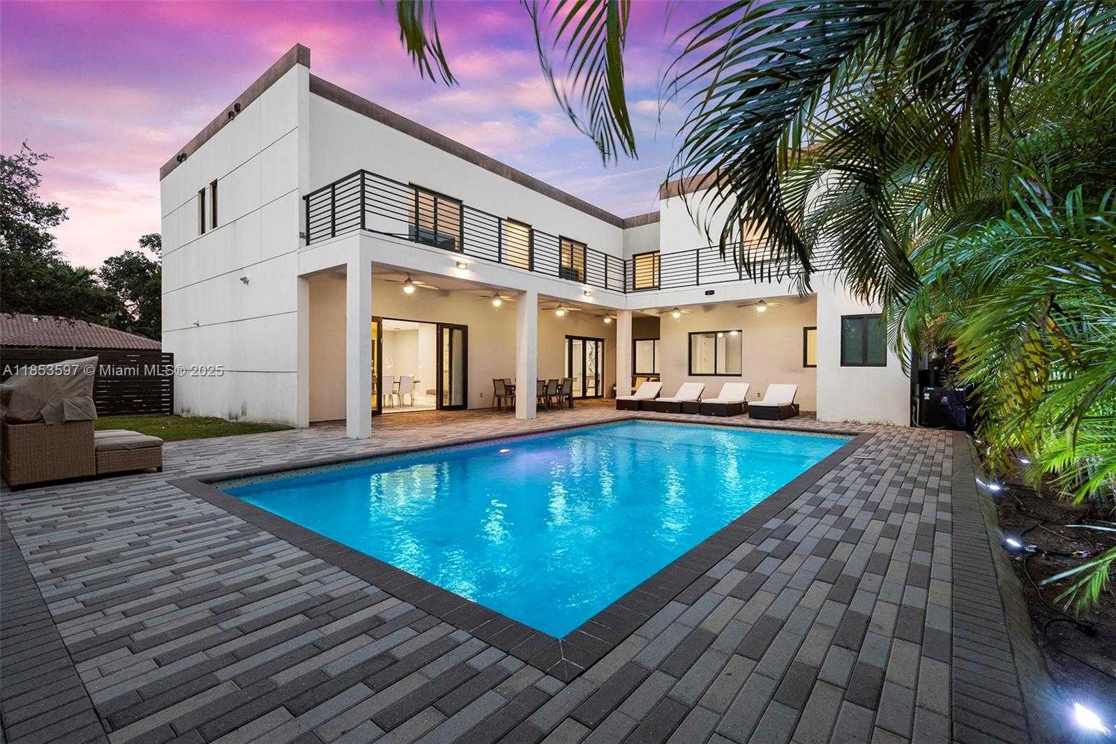 Small Image of 5500 SOUTH WEST 67TH AVE #NA, Miami Number 78