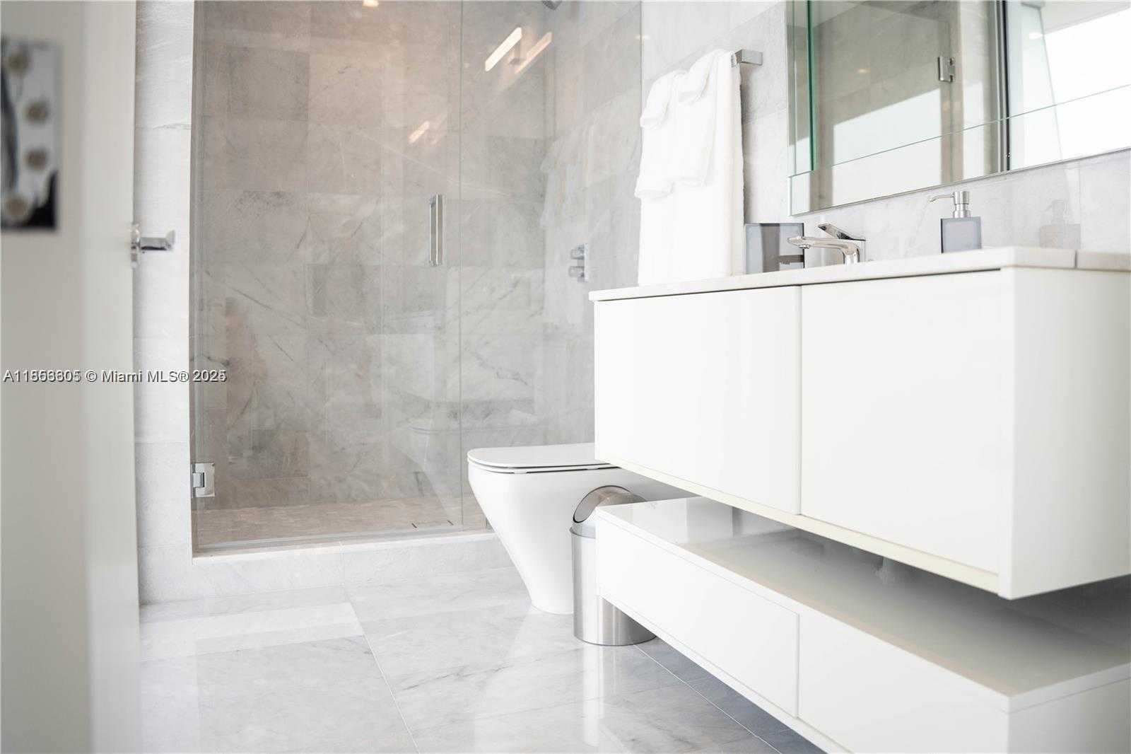 Small Image of 18501 COLLINS AVE #1104, Sunny Isles Beach Number 16