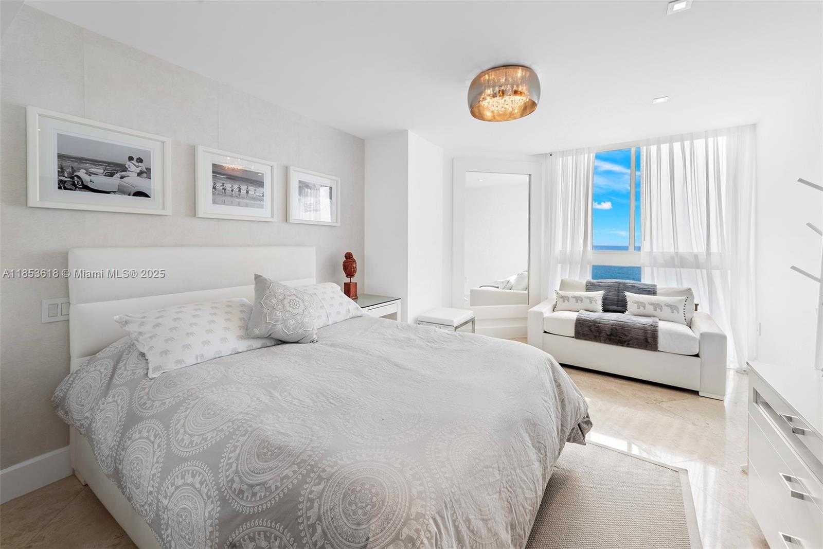 Small Image of 4779 COLLINS AVE #2403, Miami Beach Number 10