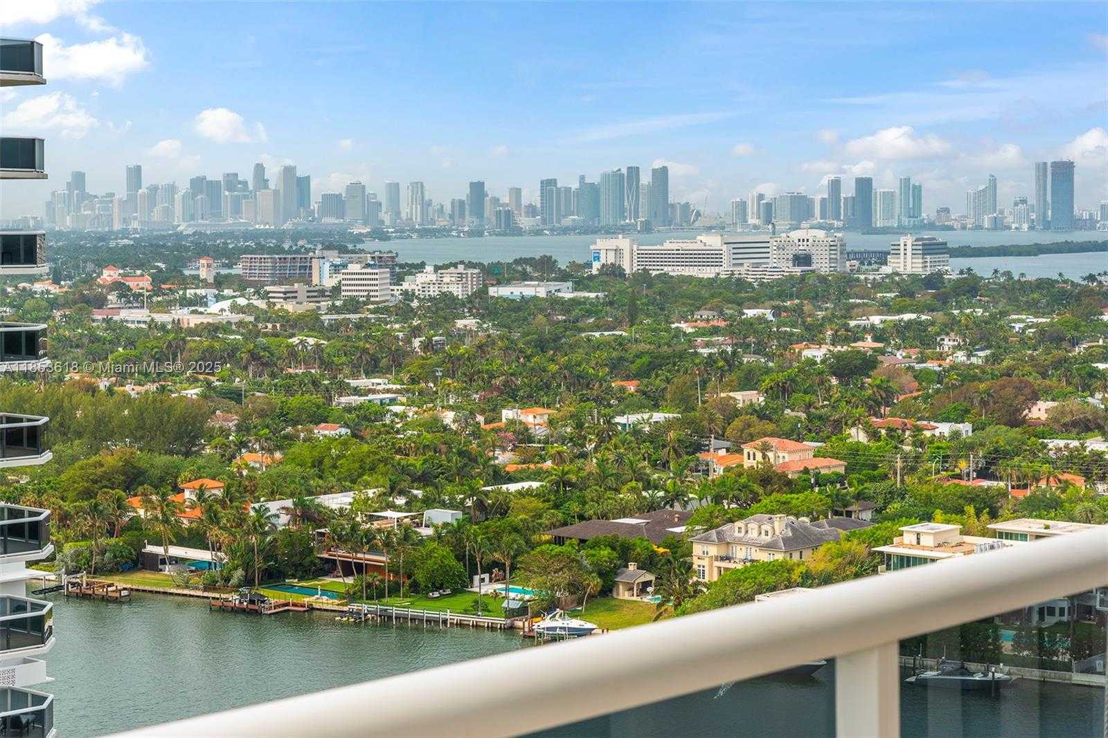 Small Image of 4779 COLLINS AVE #2403, Miami Beach Number 26