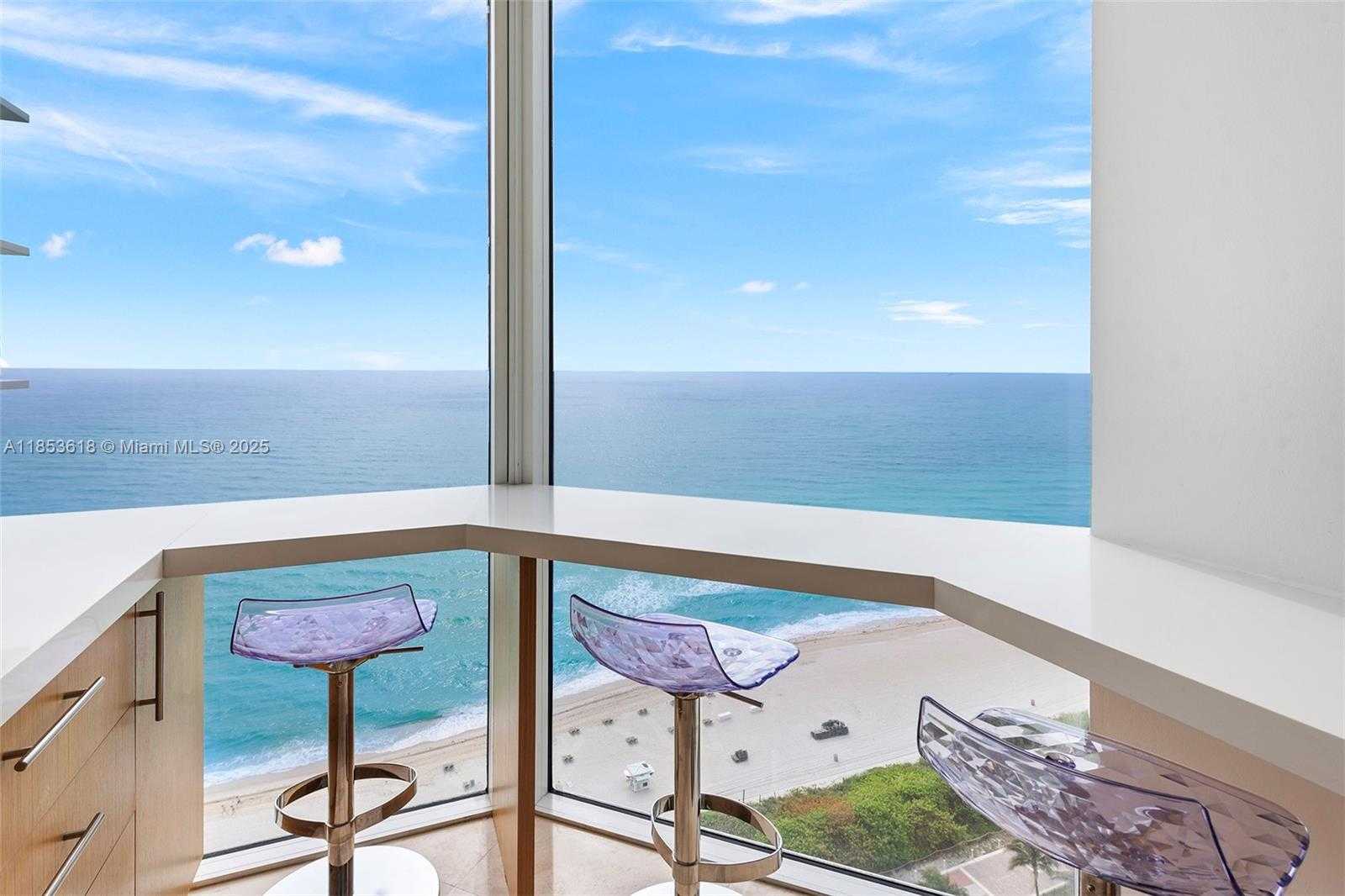 Small Image of 4779 COLLINS AVE #2403, Miami Beach Number 8