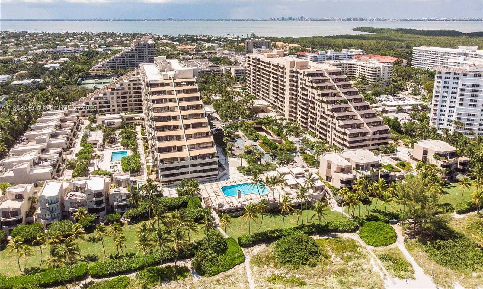 Small Image of 201 CRANDON BLVD #1030, Key Biscayne Number 2