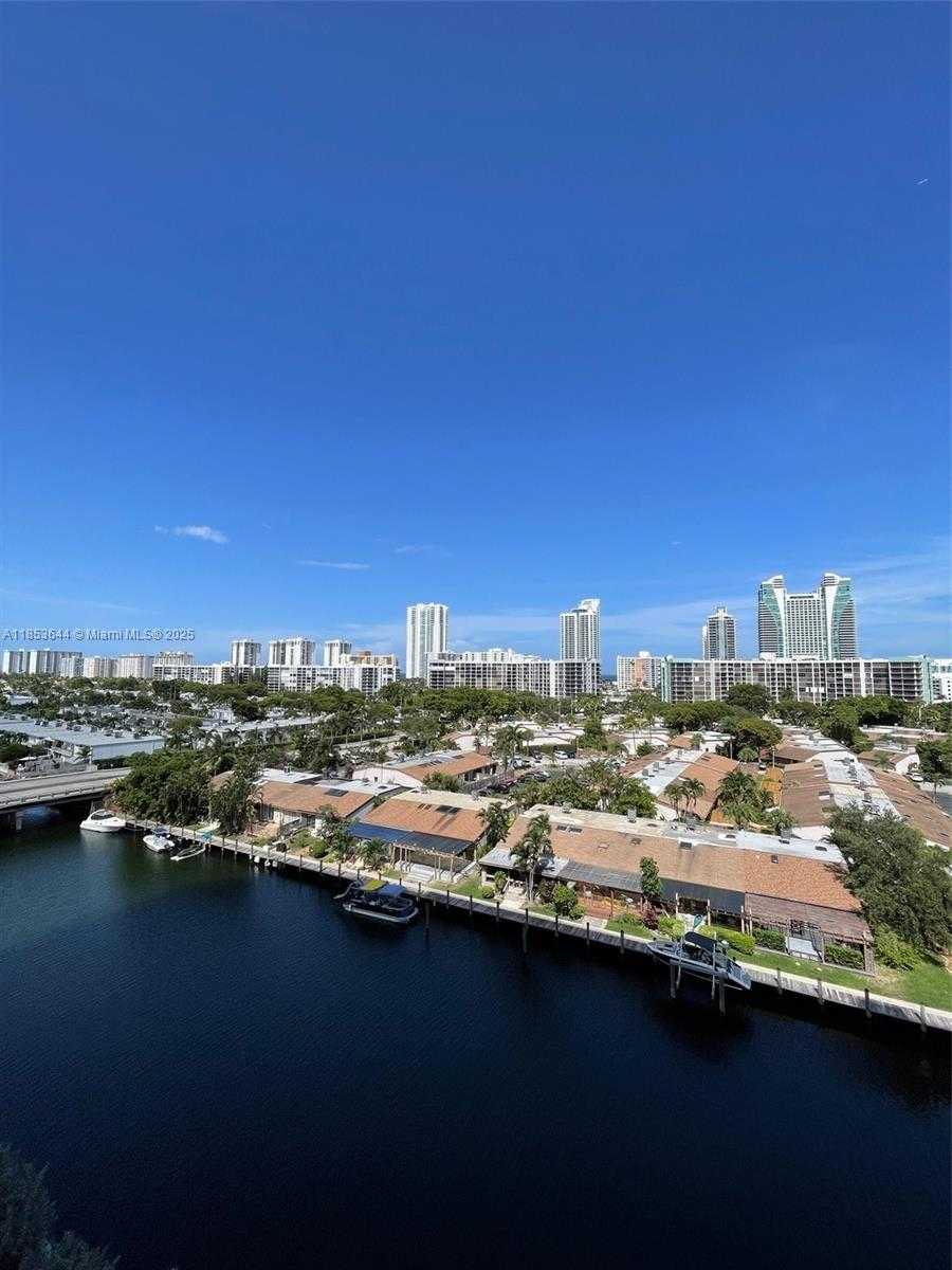 Small Image of Hallandale Beach Number 16