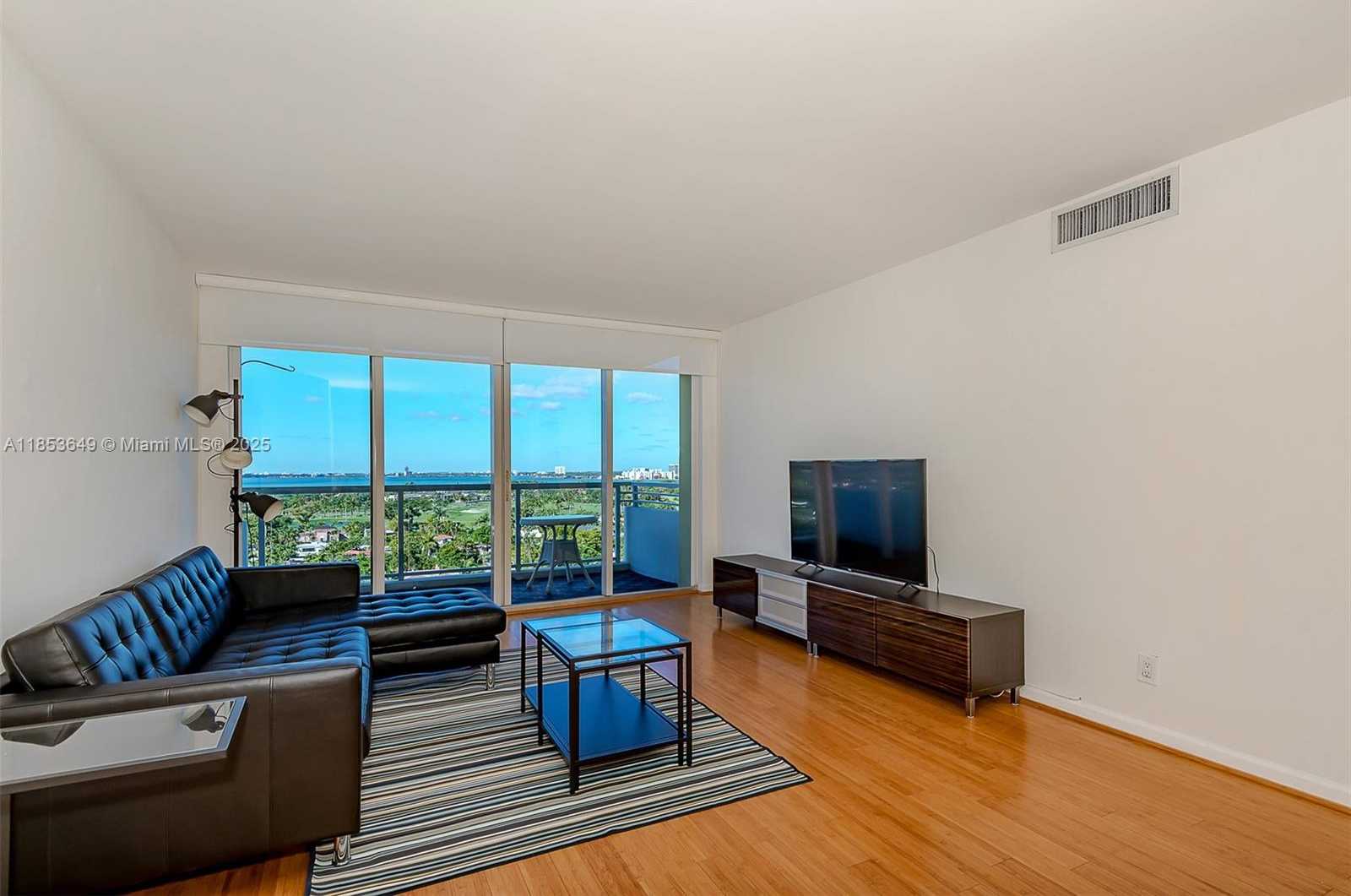 Small Image of 5600 COLLINS AVE #15N, Miami Beach Number 2