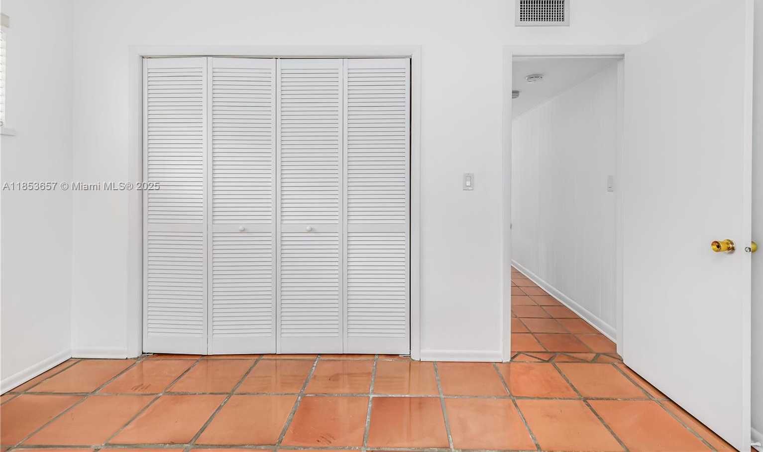 Small Image of 4161 VENTURA AVE, Miami Number 26