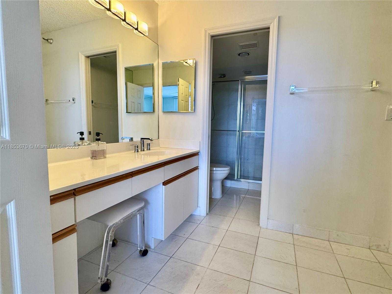 Small Image of 3530 MYSTIC POINTE DR #601, Aventura Number 13