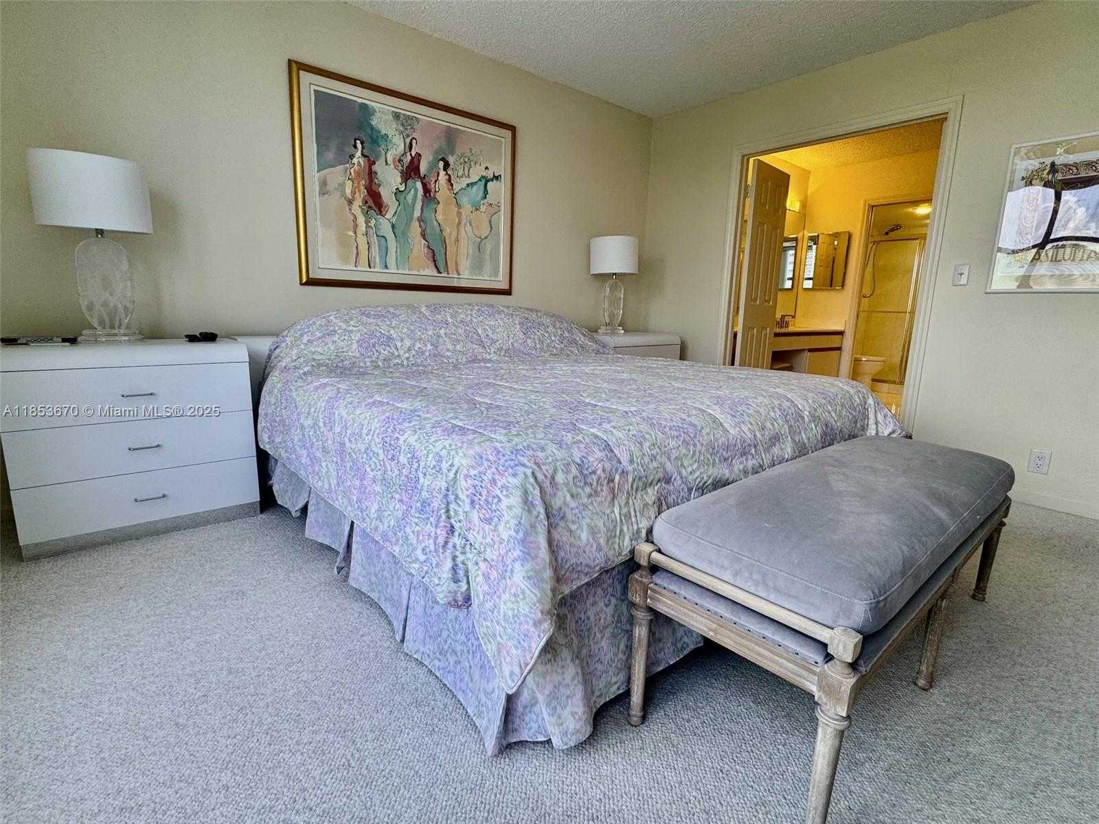 Small Image of 3530 MYSTIC POINTE DR #601, Aventura Number 16