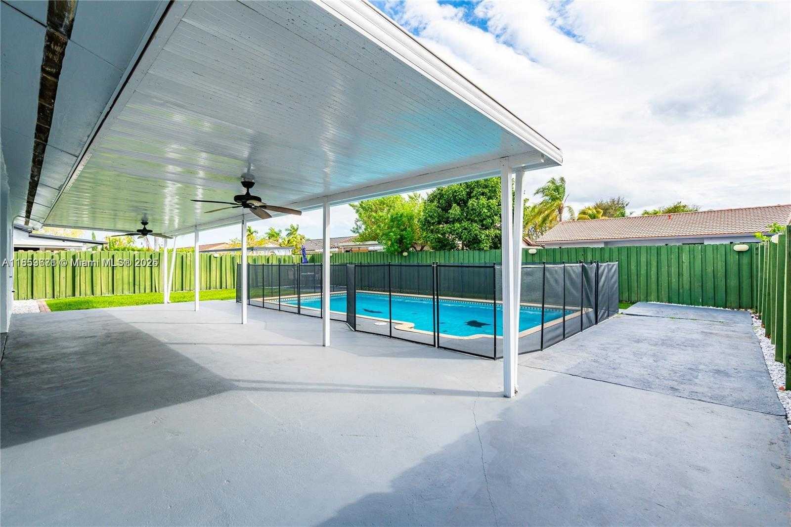 Small Image of 14798 SOUTH WEST 175TH ST, Miami Number 20