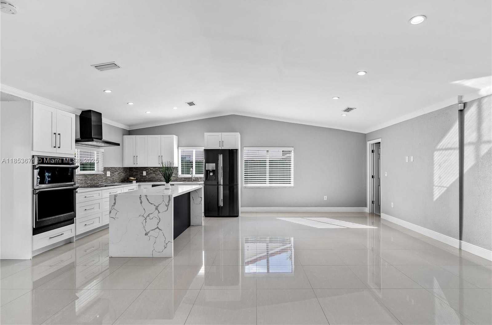 Small Image of 14798 SOUTH WEST 175TH ST, Miami Number 4
