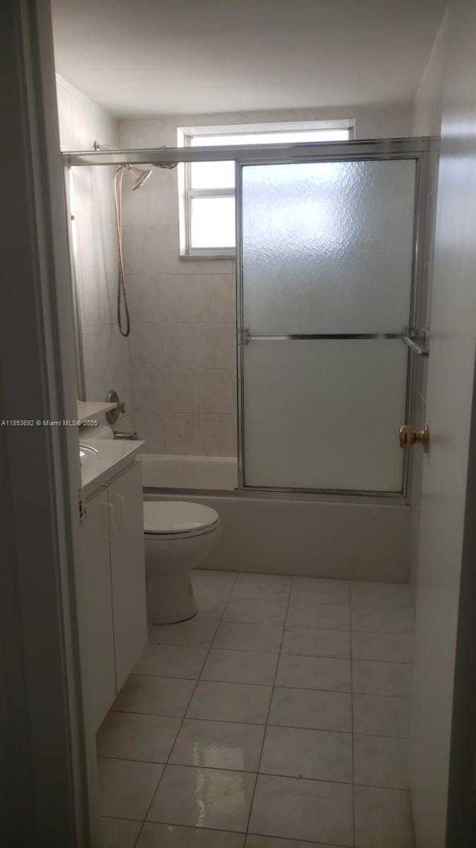 Small Image of 443 NORTH EAST 195TH ST #338, Miami Number 8