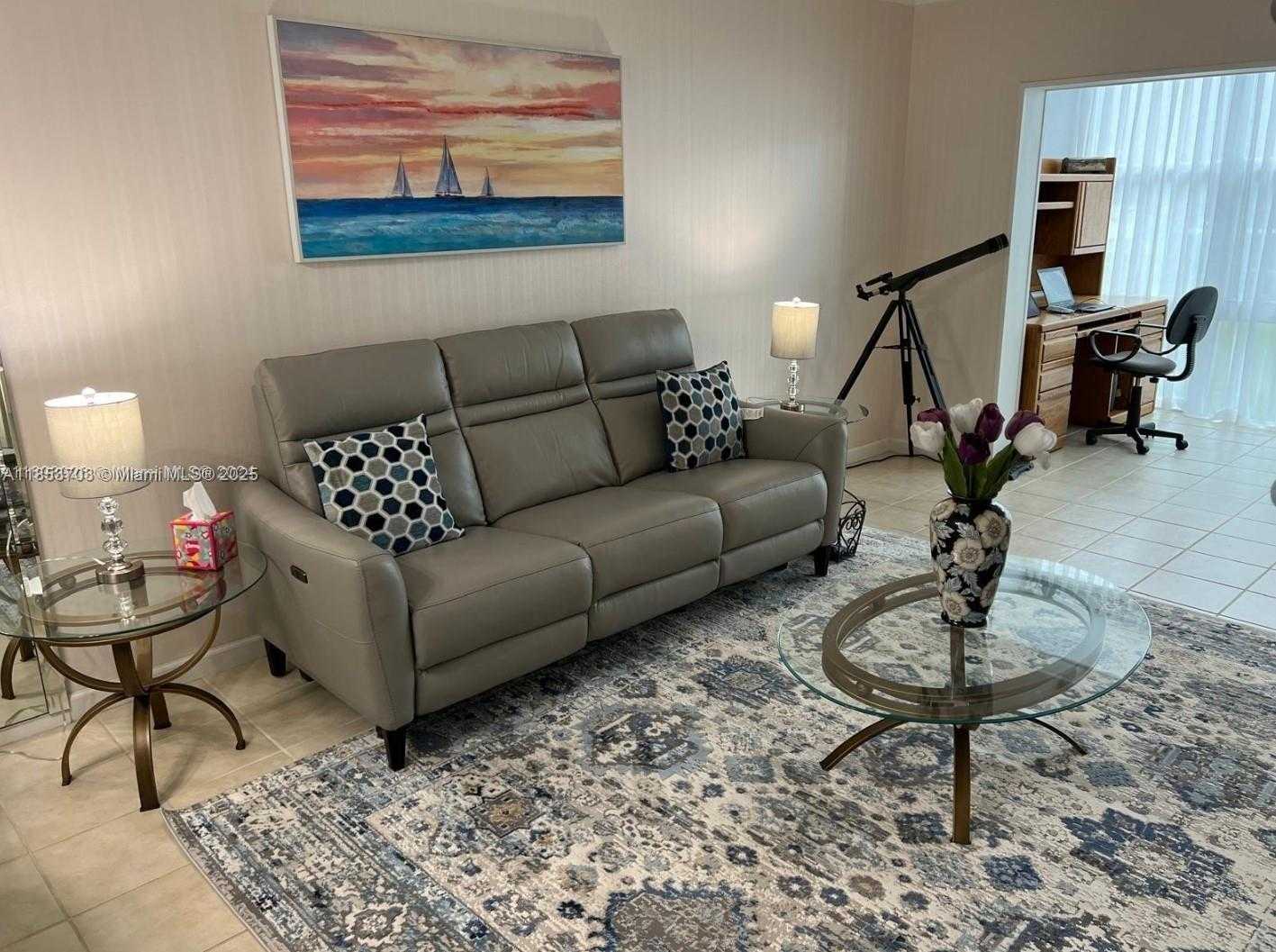 Small Image of 1501 SOUTH OCEAN BLVD #211, Lauderdale By The Sea Number 11
