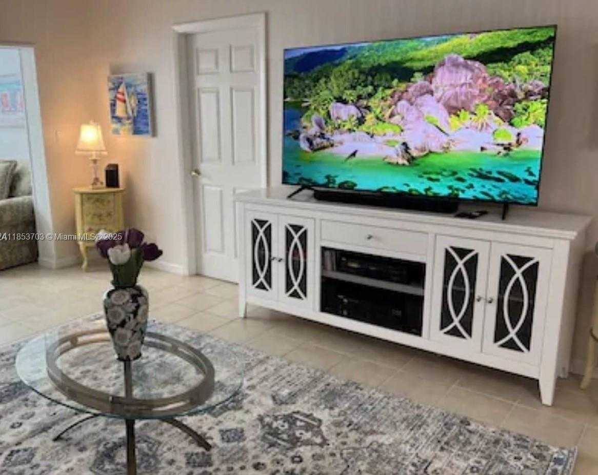 Small Image of 1501 SOUTH OCEAN BLVD #211, Lauderdale By The Sea Number 12