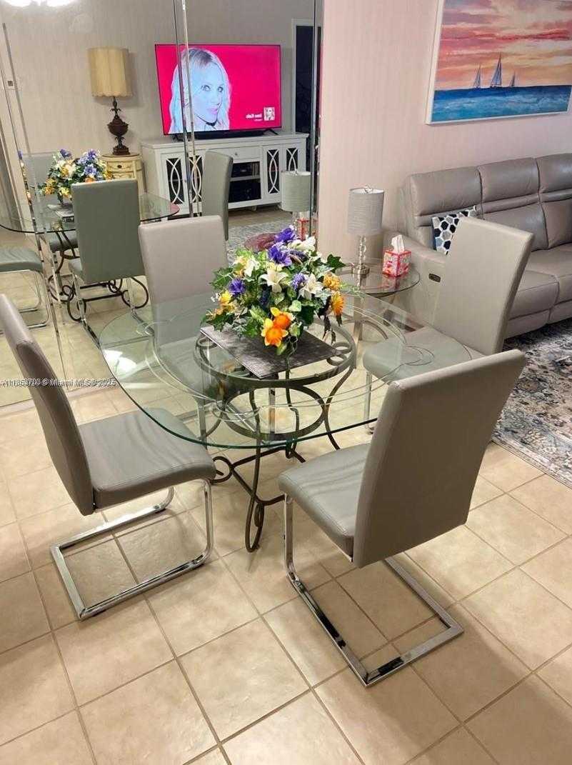 Small Image of 1501 SOUTH OCEAN BLVD #211, Lauderdale By The Sea Number 5